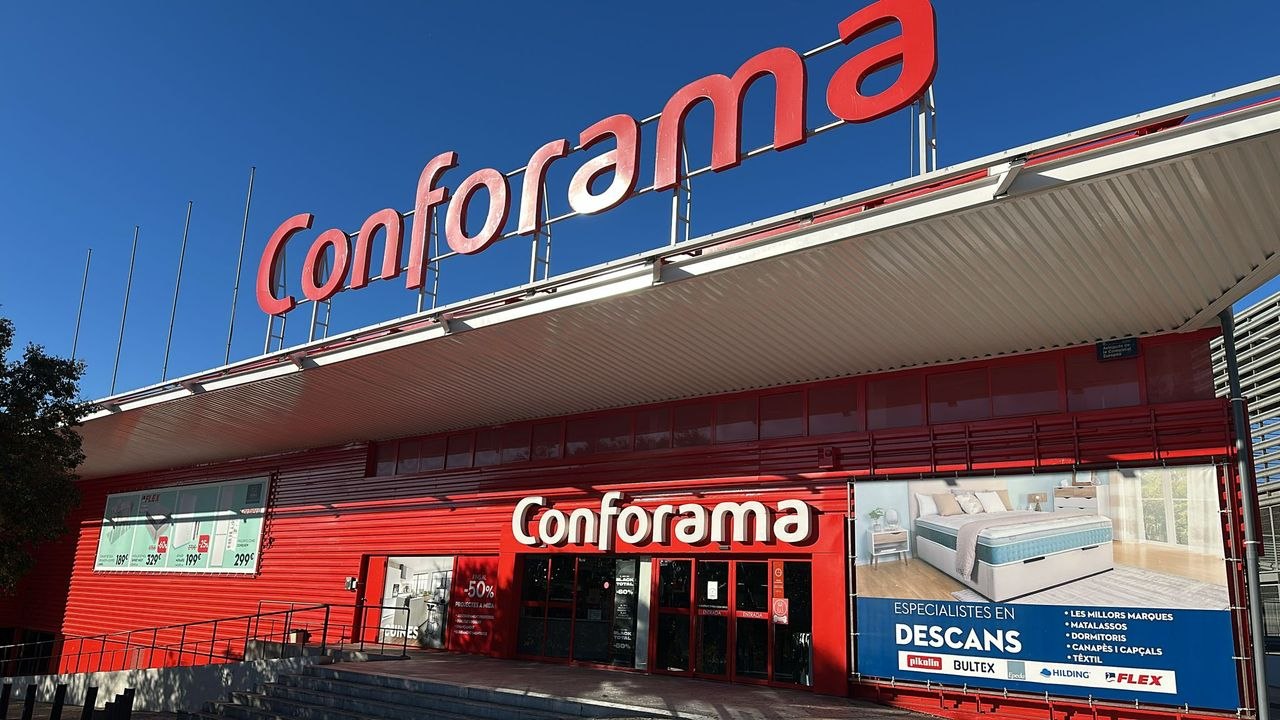 Pintura decorativa en espacio comercial