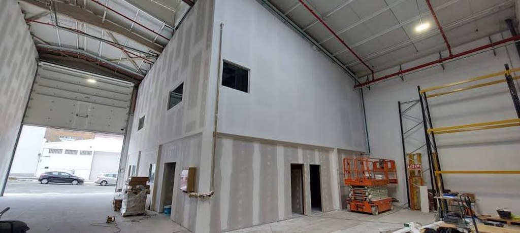 Pintura industrial, comercial y decorativa